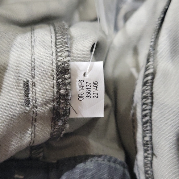 NEW in Packaging Orvis Trout Bum Roll Up or Full Length Digital Camo Pant 4 sz - Picture 7 of 14